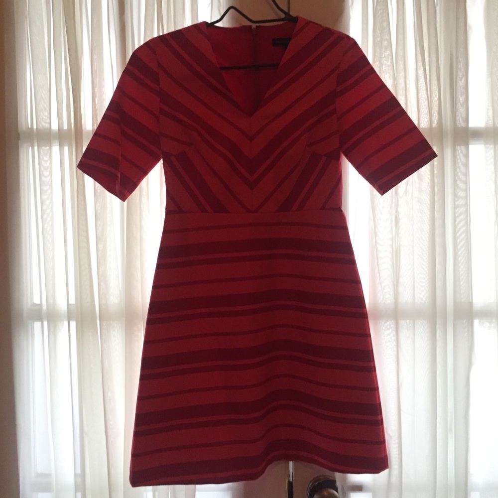 Banana Republic coral cocktail dress. Size 0